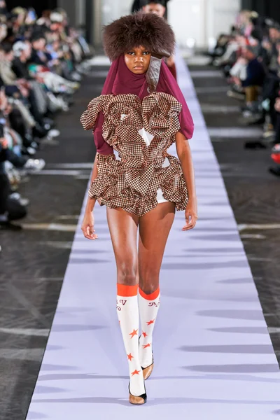 Look 35